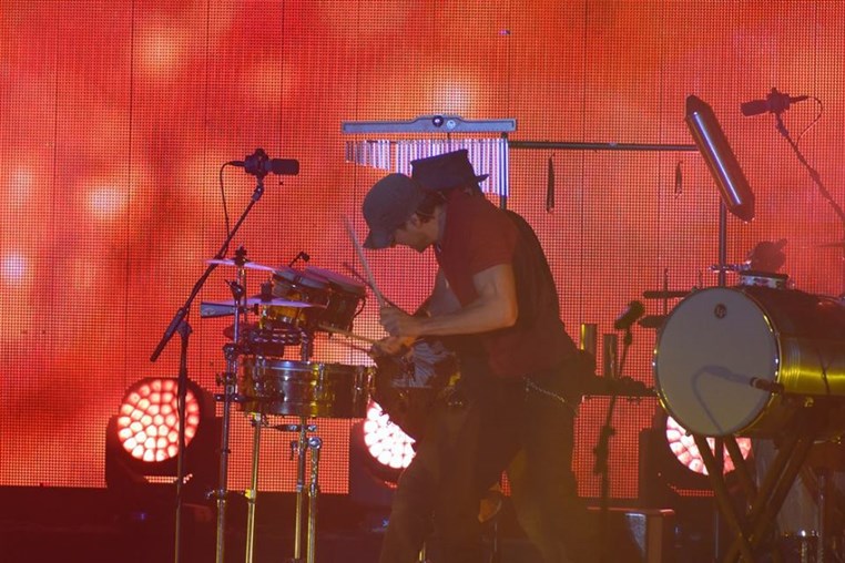 Enrique Iglesias at Ehdeniyat